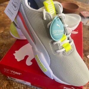 Puma Men's Sneakers in Gray and Neon Yellow
